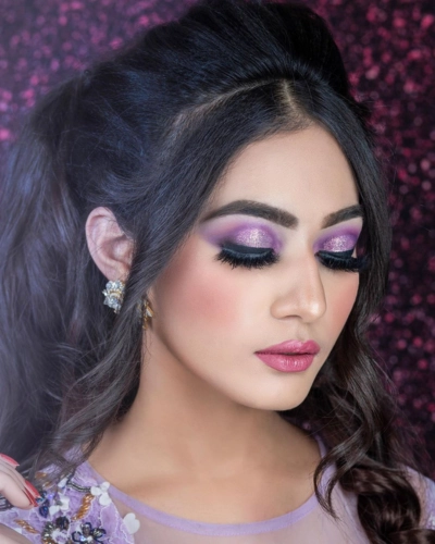 Trendy and flawless party makeup look by Lips N Lashes – best makeup artist in Varanasi.